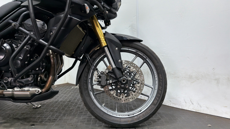 Triumph Tiger 800 (12MY)